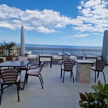 Adriatic Apartments Ulcinj Esterno foto
