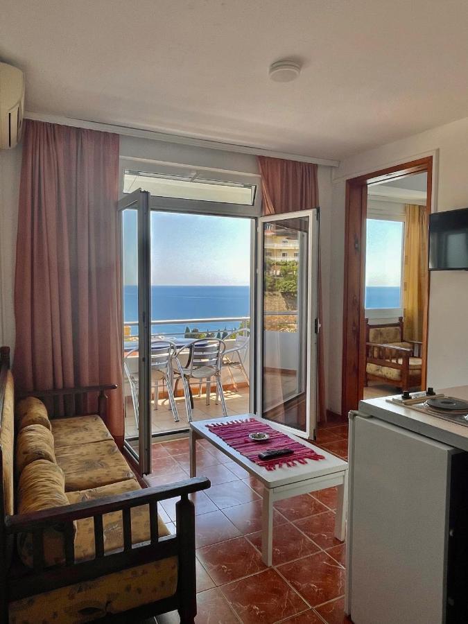 Adriatic Apartments Ulcinj Esterno foto